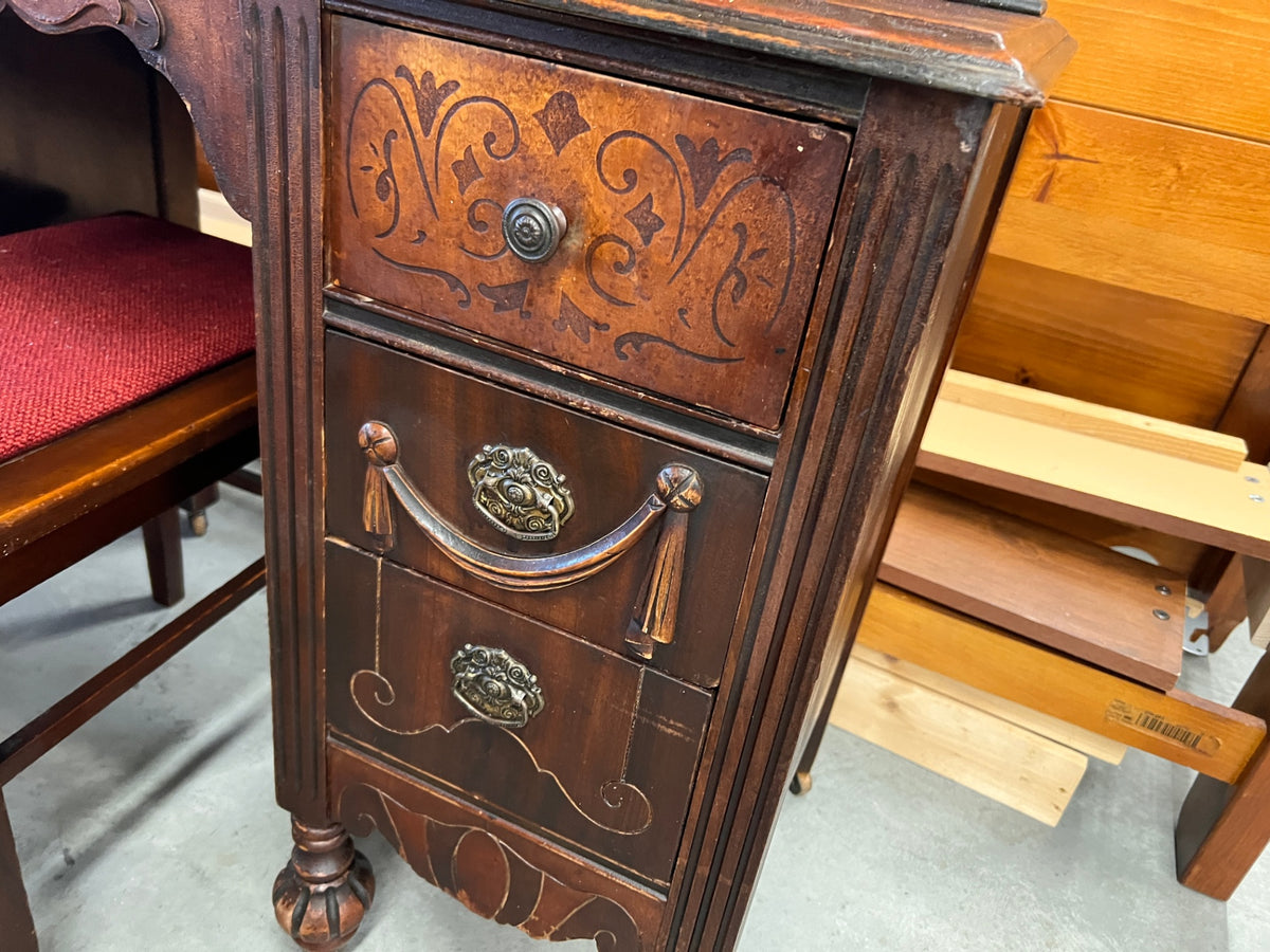 Antique Forest Furniture Co. Mahogany Vanity Dressing Table with Mirror