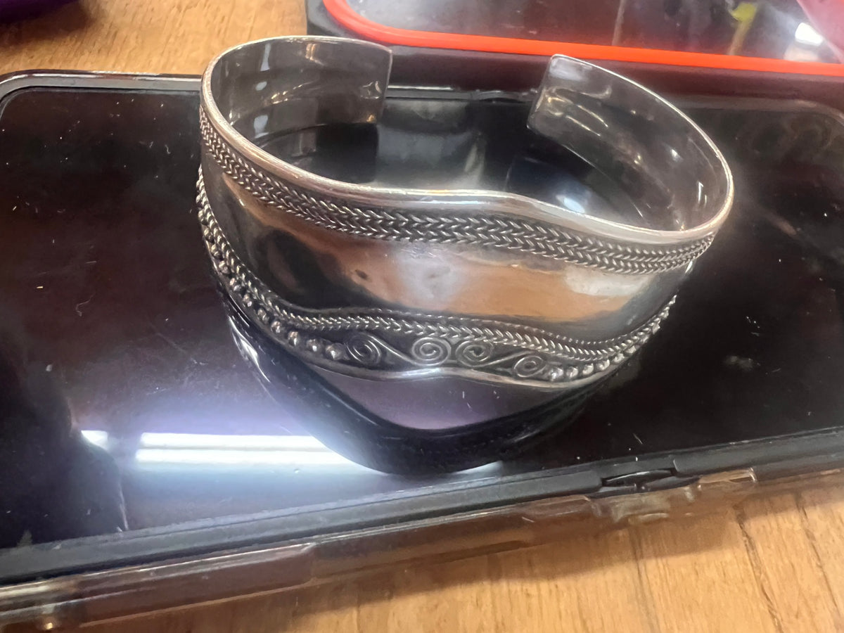 23.6 gram Sterling Bangle