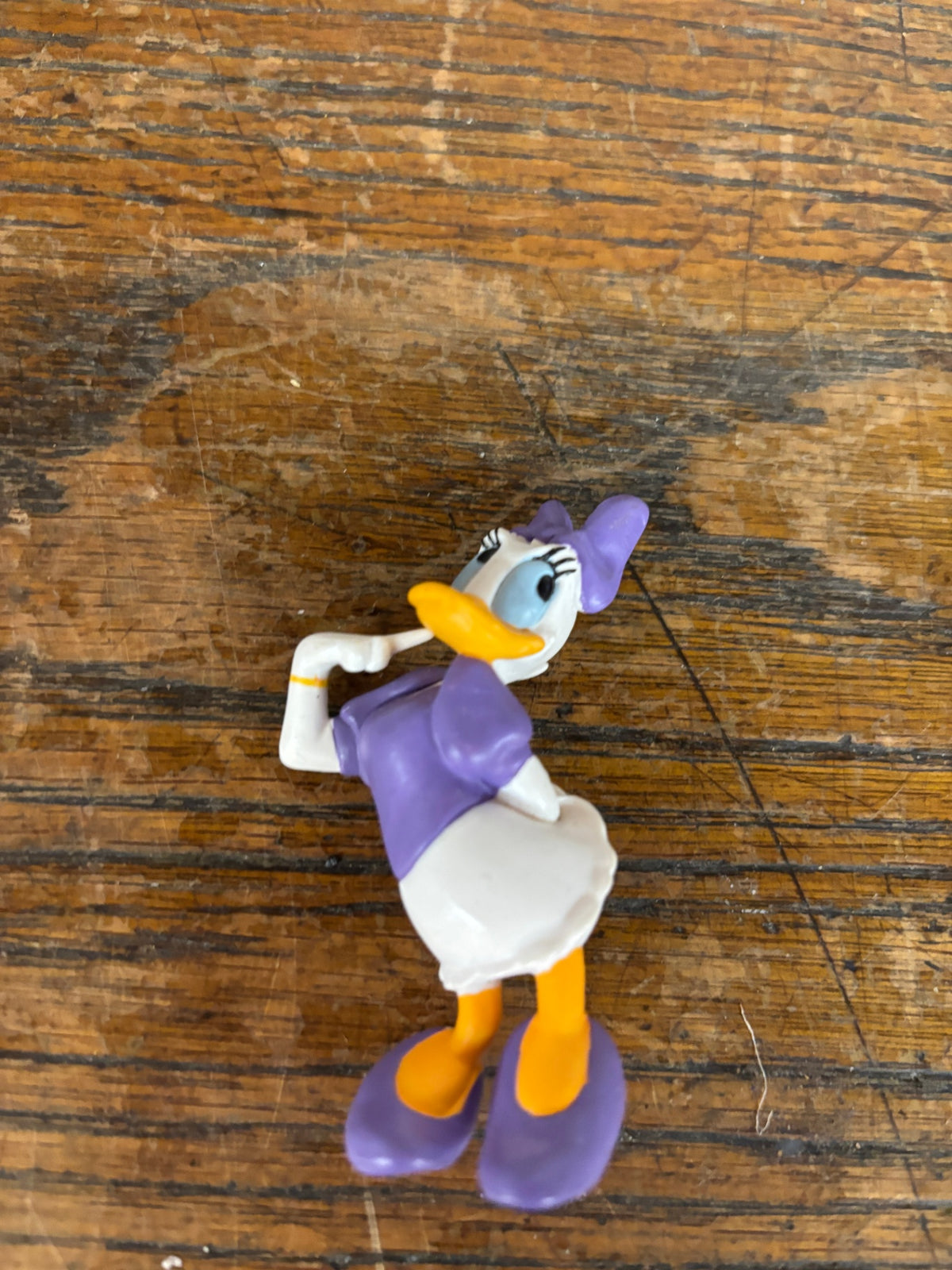 Vintage Disney Daisy Duck PVC Figurine – Purple Dress & Bow Character Figure