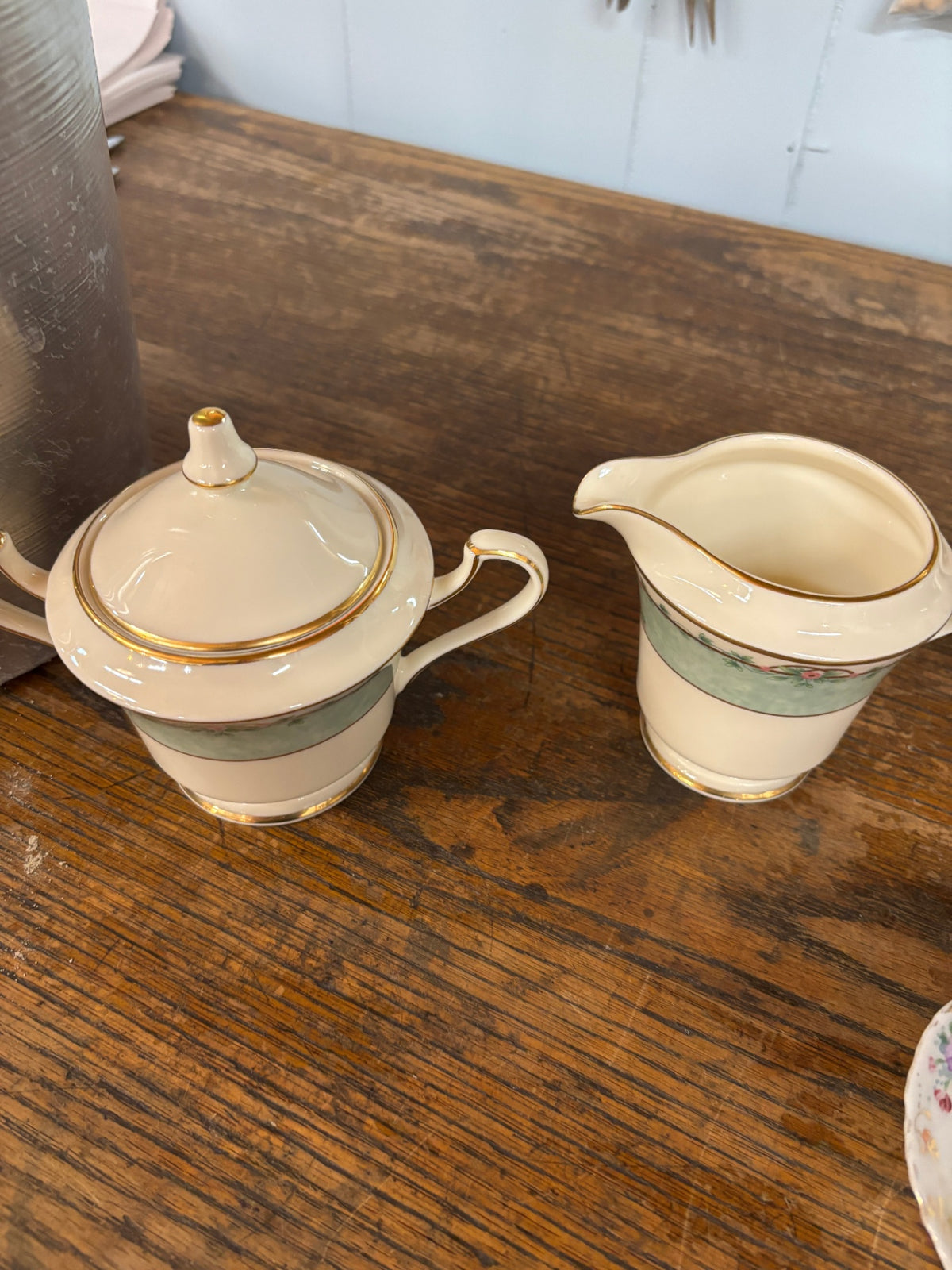 Sugar And Creamer