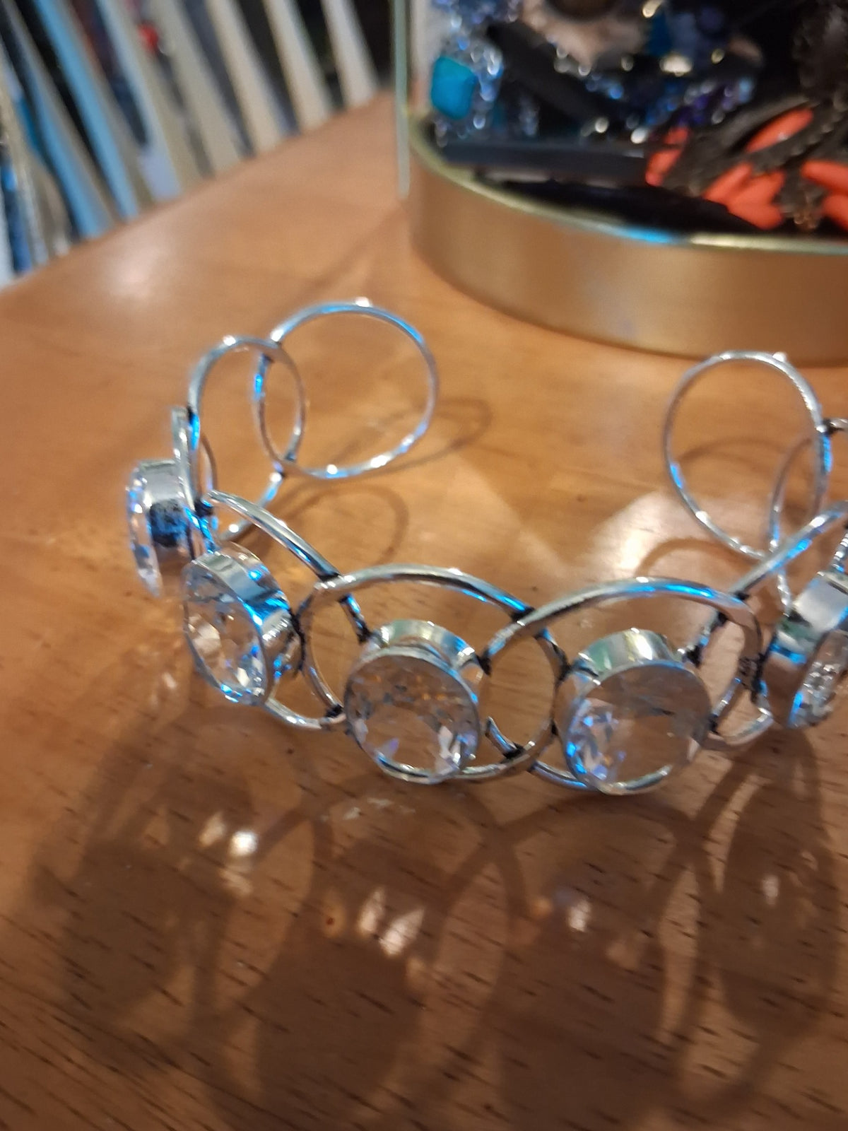 Bangle crystal dsc
