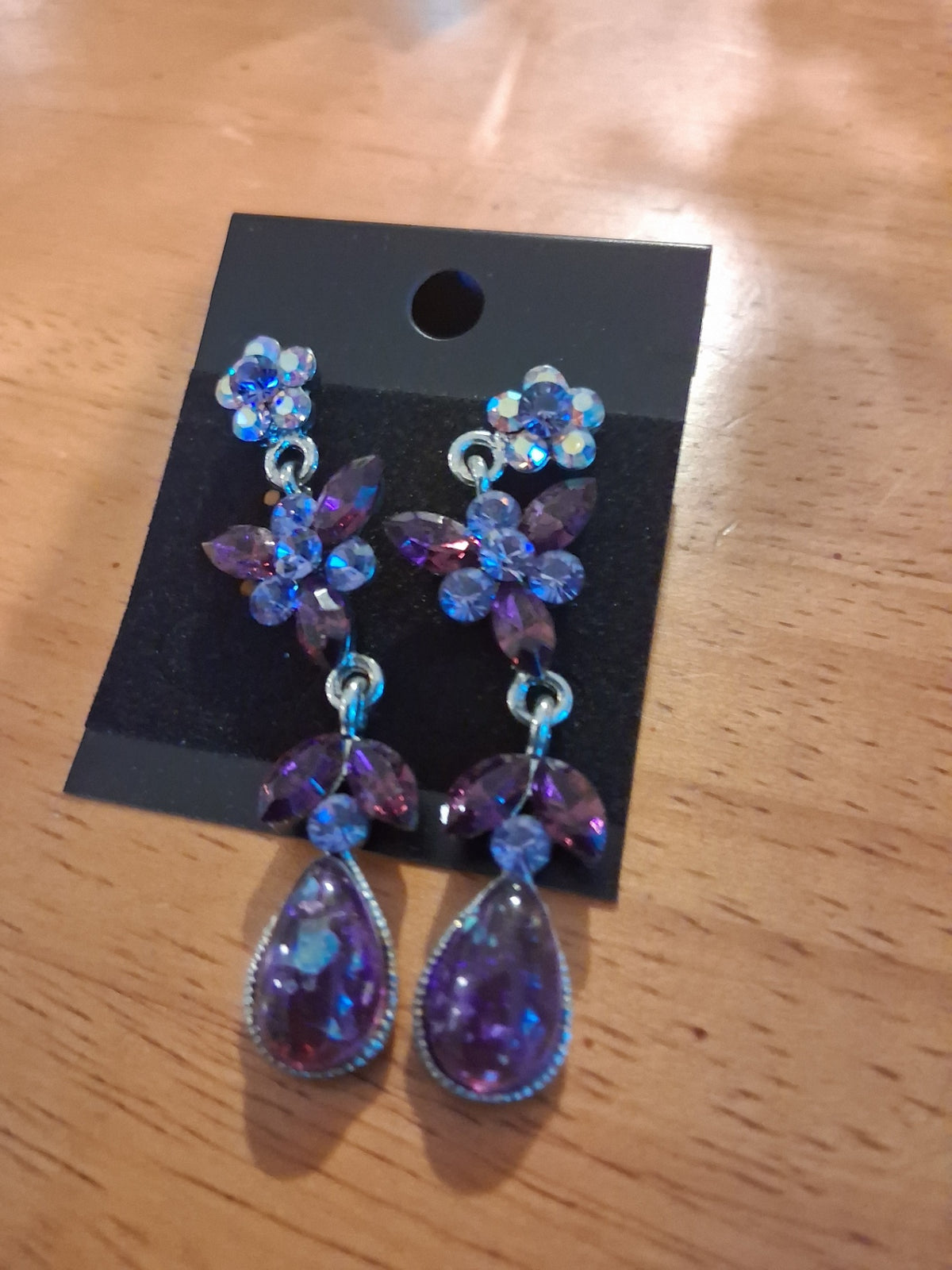 Earrings purple dsc