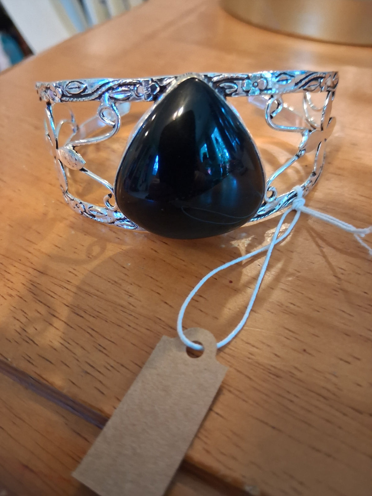 Bangle lrg black onyx dsc