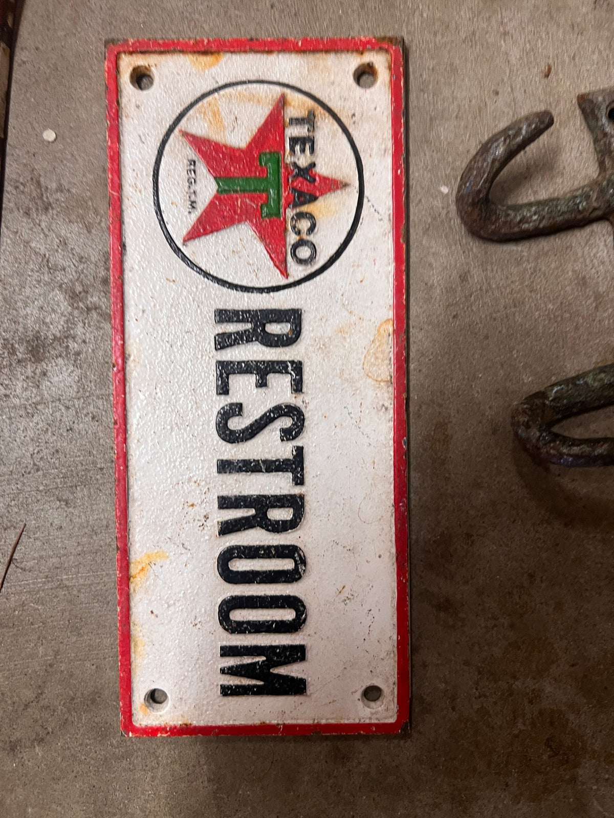 Antique Vintage Style Cast Iron Texaco Restroom Sign Plaque