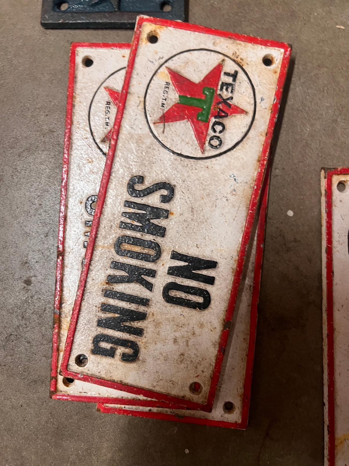 TEXACO NO SMOKING Cast Iron Wall Plaque Sign 9.25"