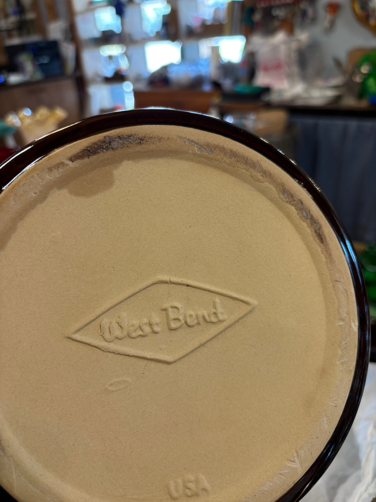  Vintage West Bend brown glazed stoneware bean pot crock