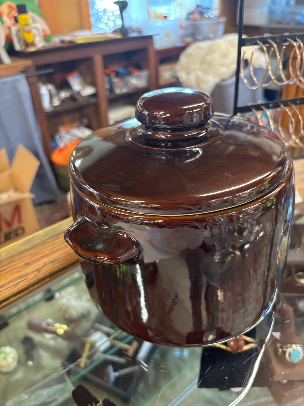  Vintage West Bend brown glazed stoneware bean pot crock