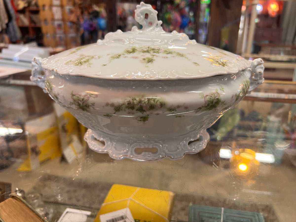 Antique Hermann Ohme Elysée Porcelain Covered Vegetable Tureen – Germany c. 1900