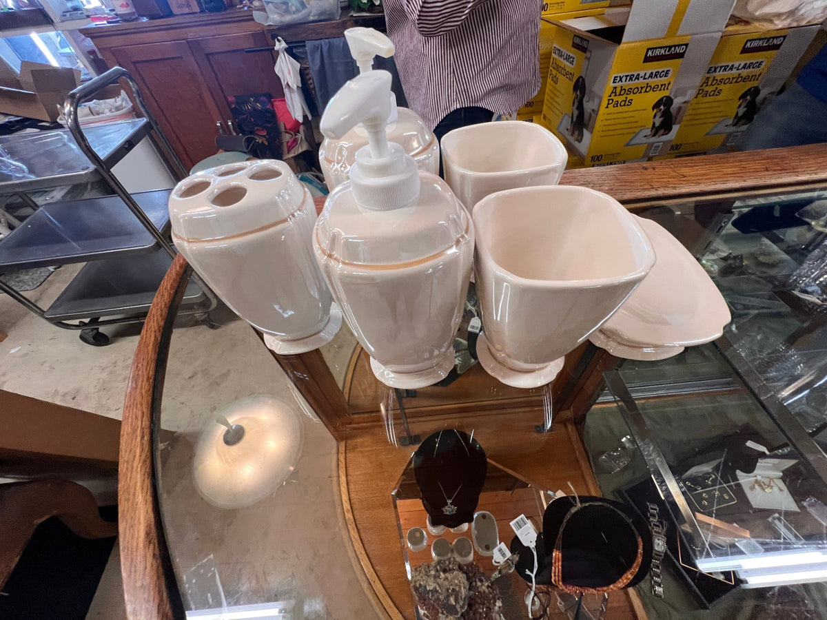 Bathroom Vanity Set 