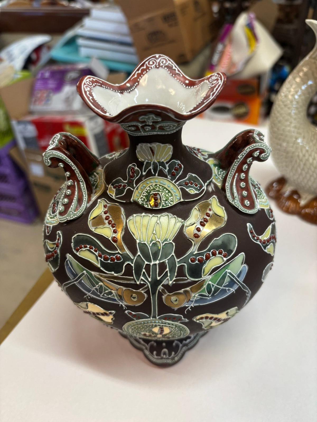 Vintage Japanese Moriage Floral Vase – Raised Enamel & Gilt Decoration, Ruffled Rim