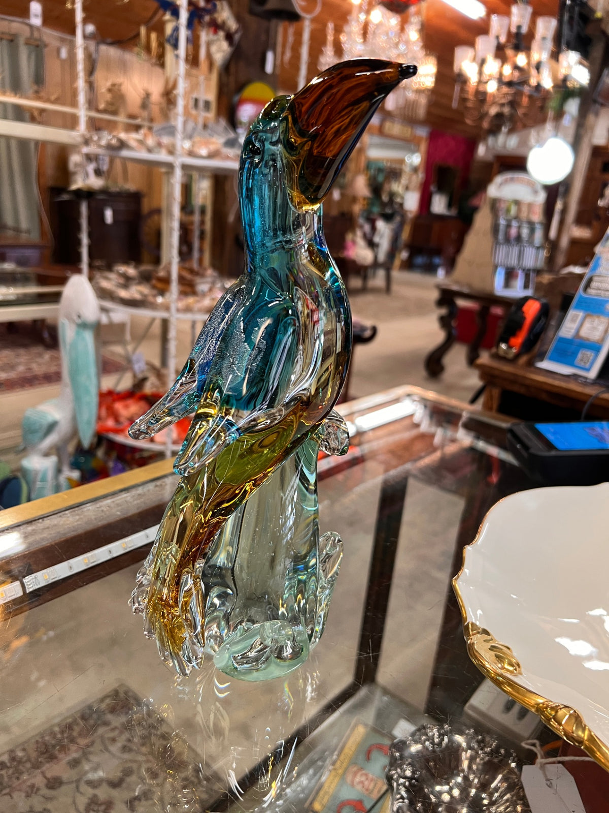 Large Murano-Style Hand Blown Art Glass Toucan Sculpture – Multicolor Tropical Bird