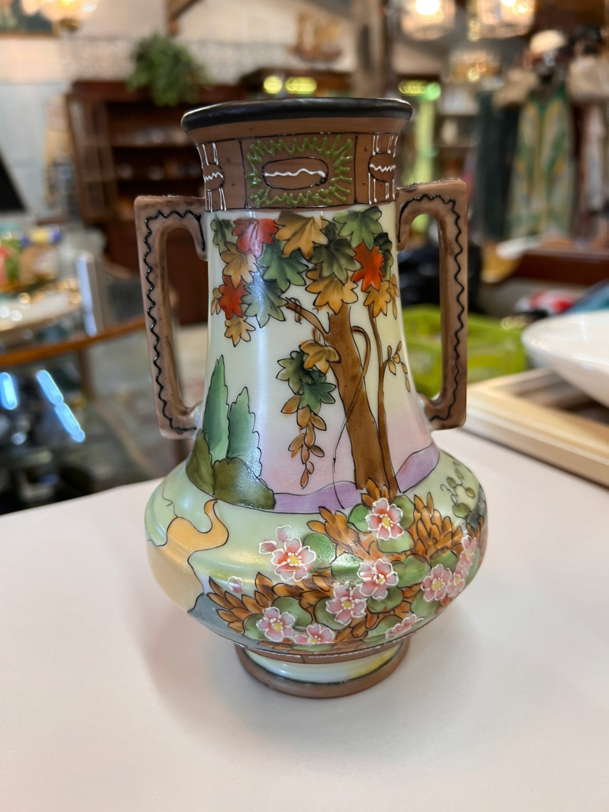 BEAUTIFUL HAND PAINTED NIPPON WOODLAND SCENIC VASE