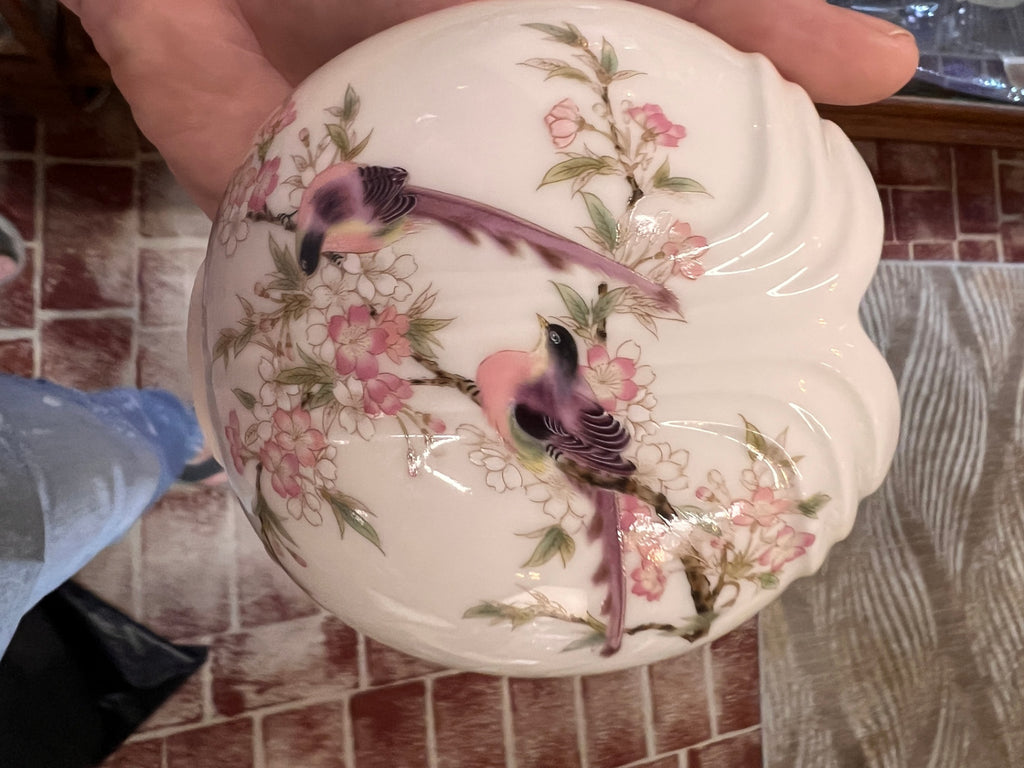 VTG. VASE YAMAJI TOYO SAKURA JAPAN PORCELAIN PINK BIRDS