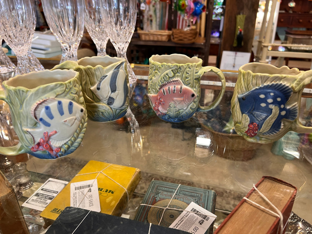 Set of 4 Vintage Takahashi San Francisco Hand-Painted Japanese Fish Mugs – Raised Sea Life Design