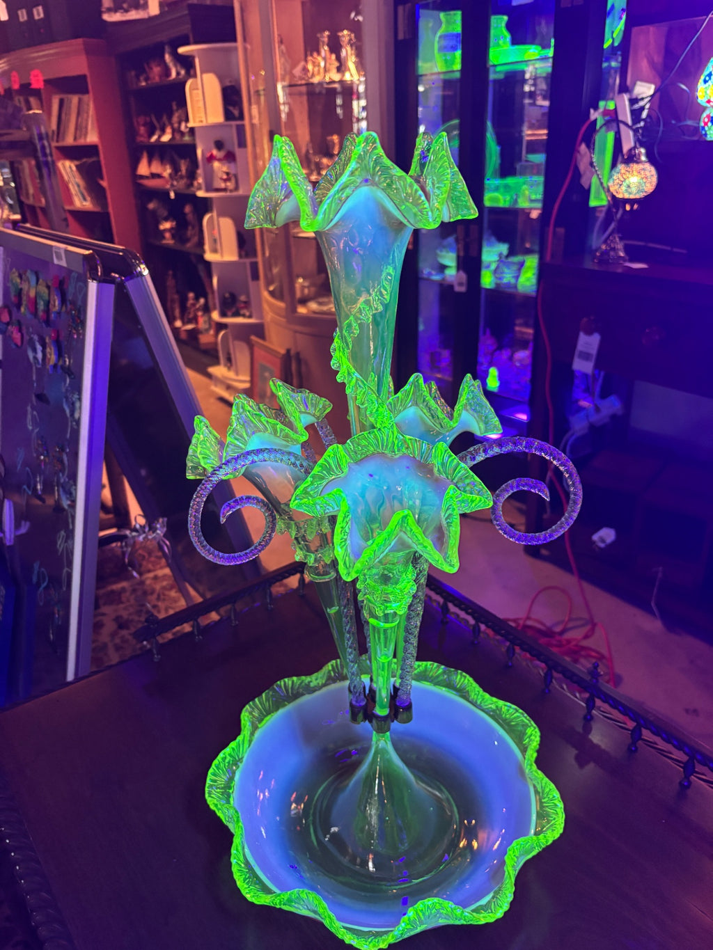 Magnificent Victorian Pink Opalescent & UV-Reactive Glass Epergne Centerpiece – Attributed c. 1885 – 23.75"