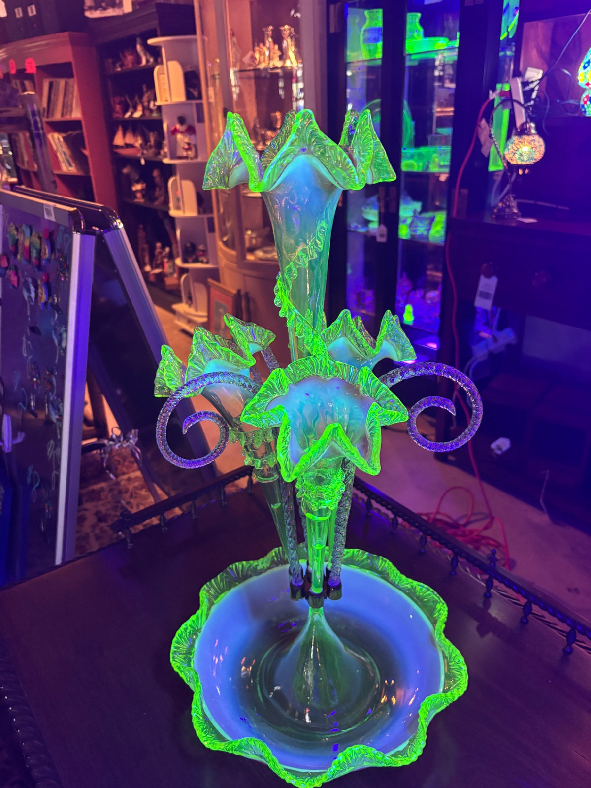 Magnificent Victorian Pink Opalescent & UV-Reactive Glass Epergne Centerpiece – Attributed c. 1885 – 23.75"