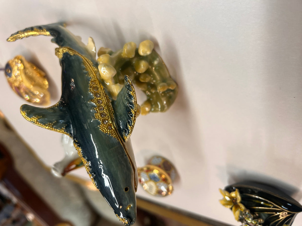 Jeweled Blue Shark Enamel Trinket Box – Gold & Rhinestone Ocean Wildlife Collectible