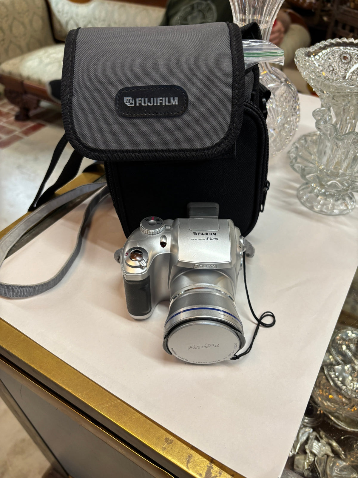 Fujifilm FinePix S3000 Digital Camera with Zoom Lens, Carrying Case & Strap