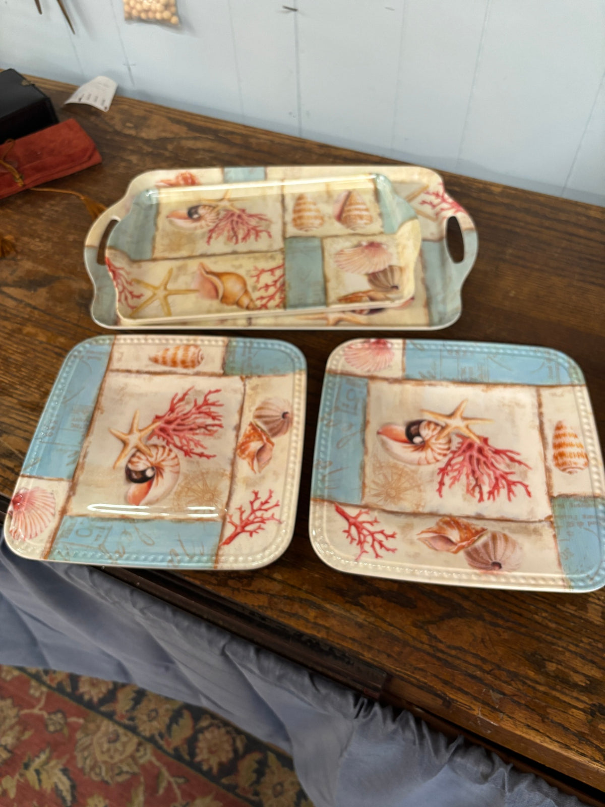 Set of 4 Plastic Trays