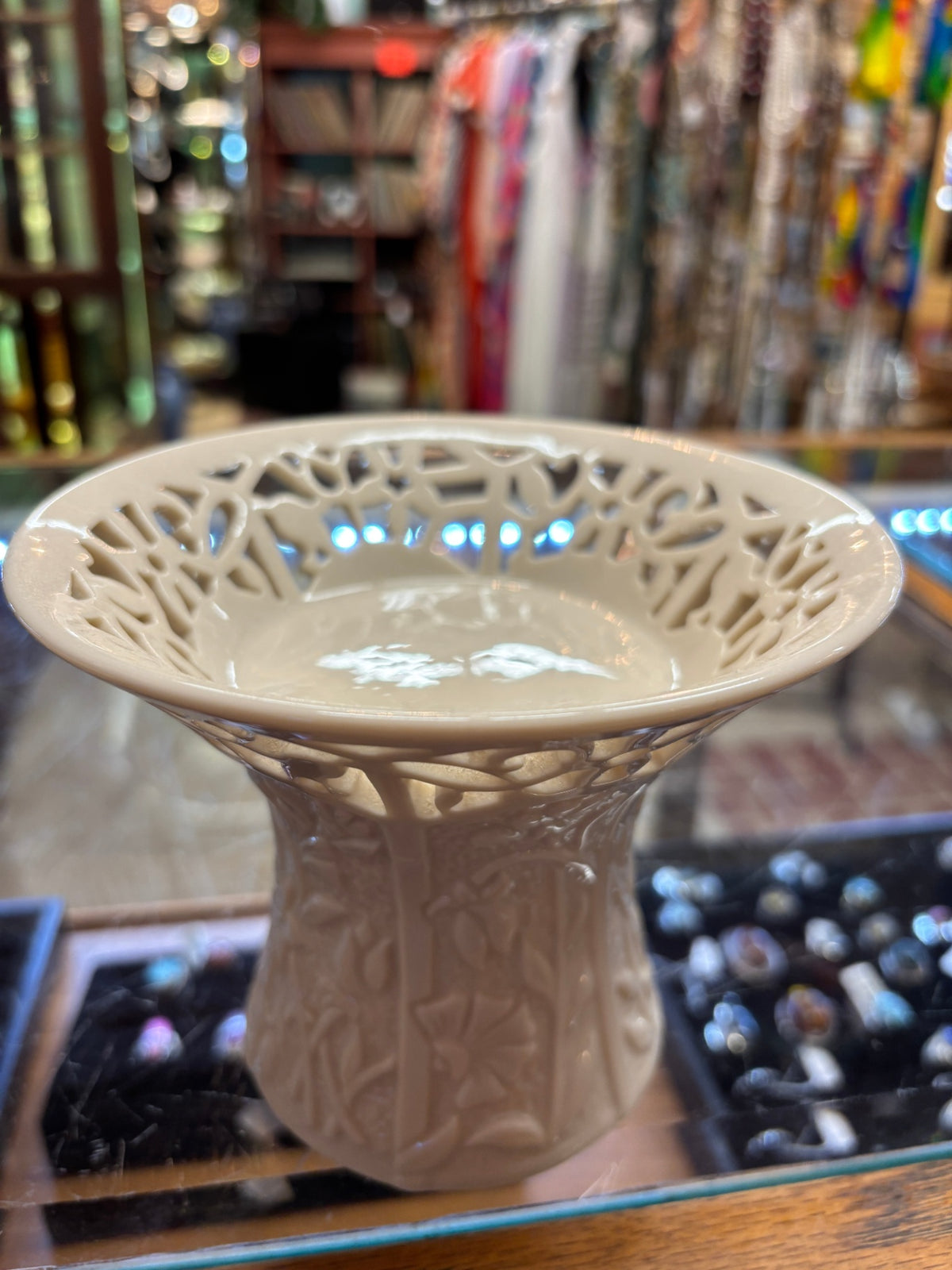 Lenox Ivory Porcelain Pierced Pedestal Compote Bowl – Floral Openwork Design