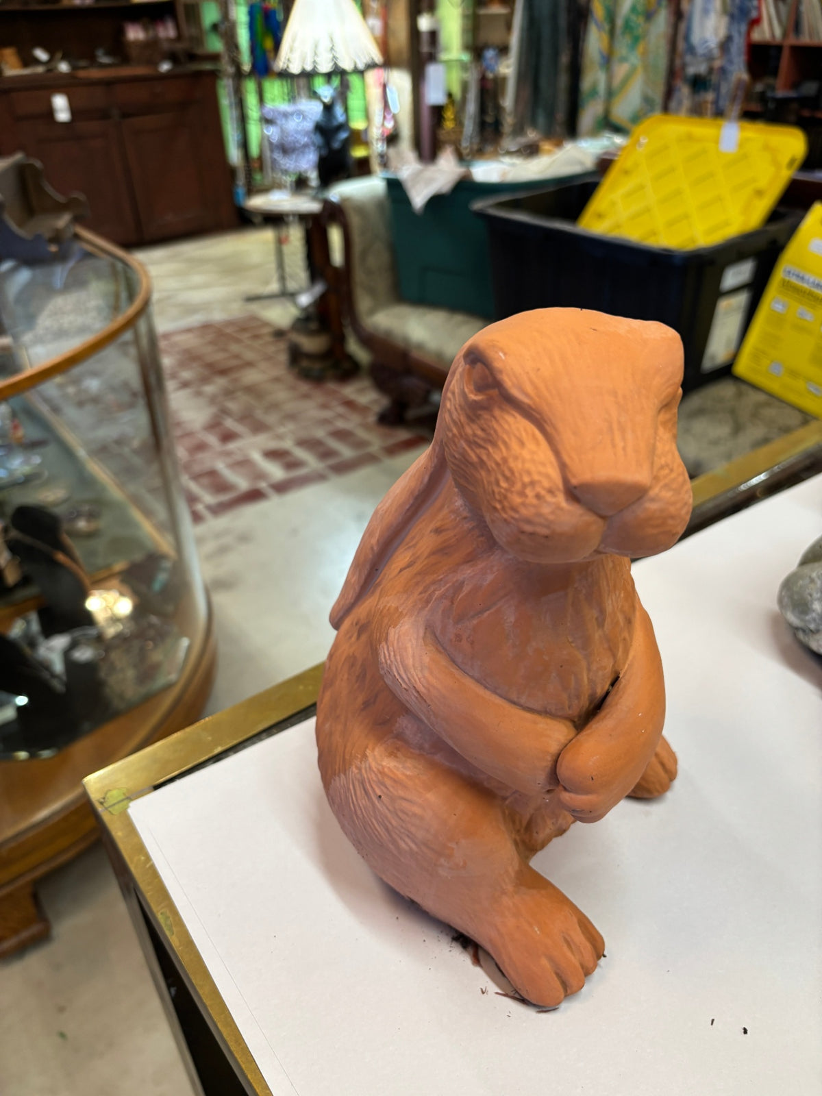 Vintage Terracotta Sitting Rabbit Garden Statue – Rustic Bunny Figurine