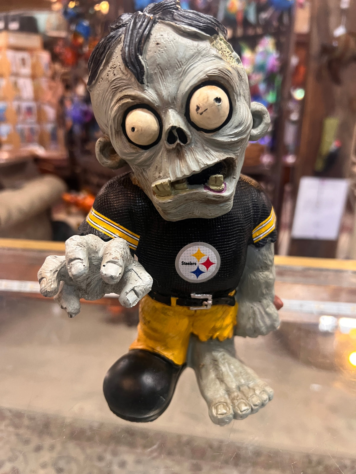 Pittsburgh Steelers NFL Football Halloween Zombie. Resin. 8 In Tall.Pittsburgh Steelers NFL Football Halloween Zombie. Resin. 8 In Tall. Ended