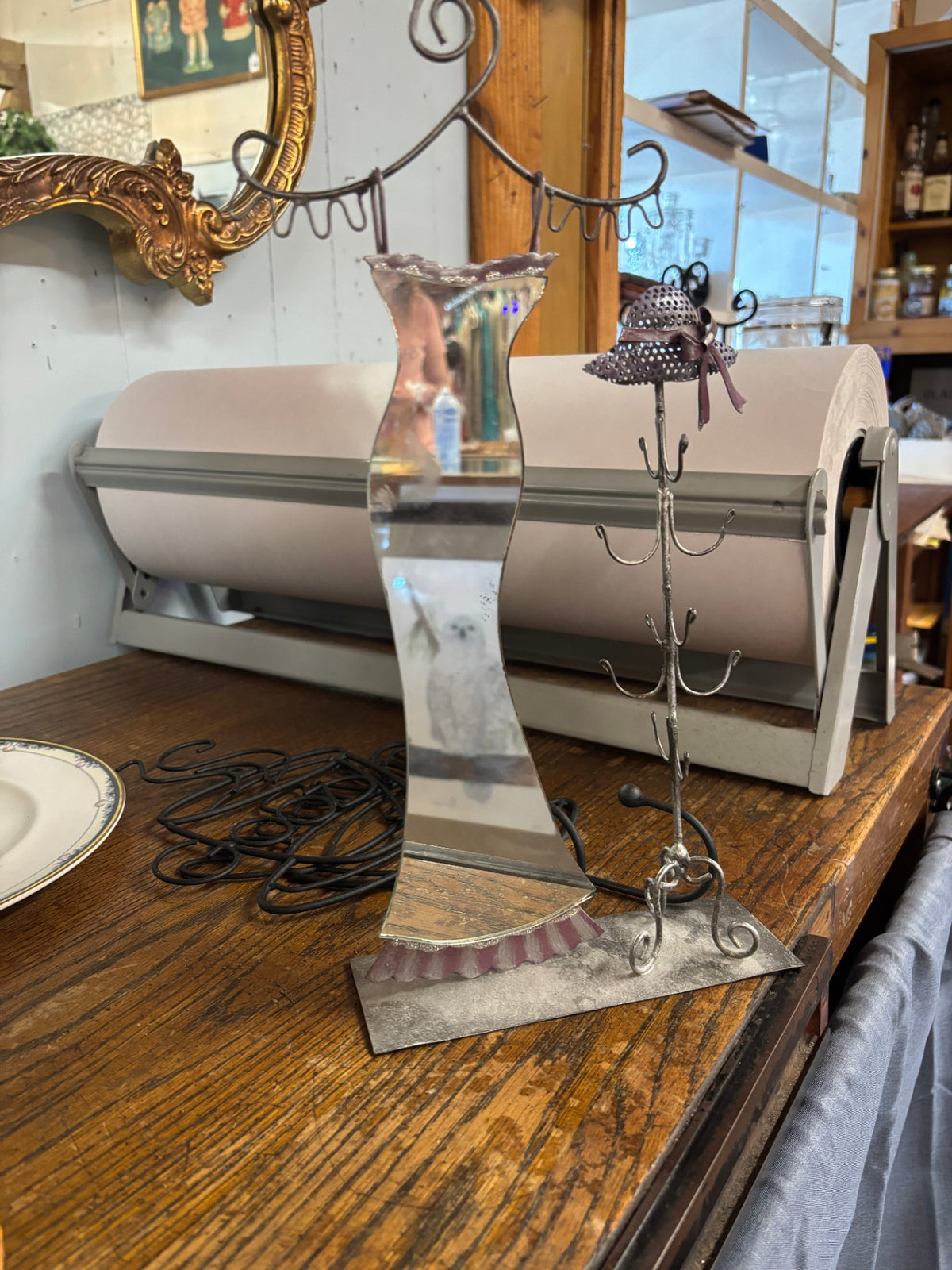  Mirrored dress-form jewelry organizer and Stand