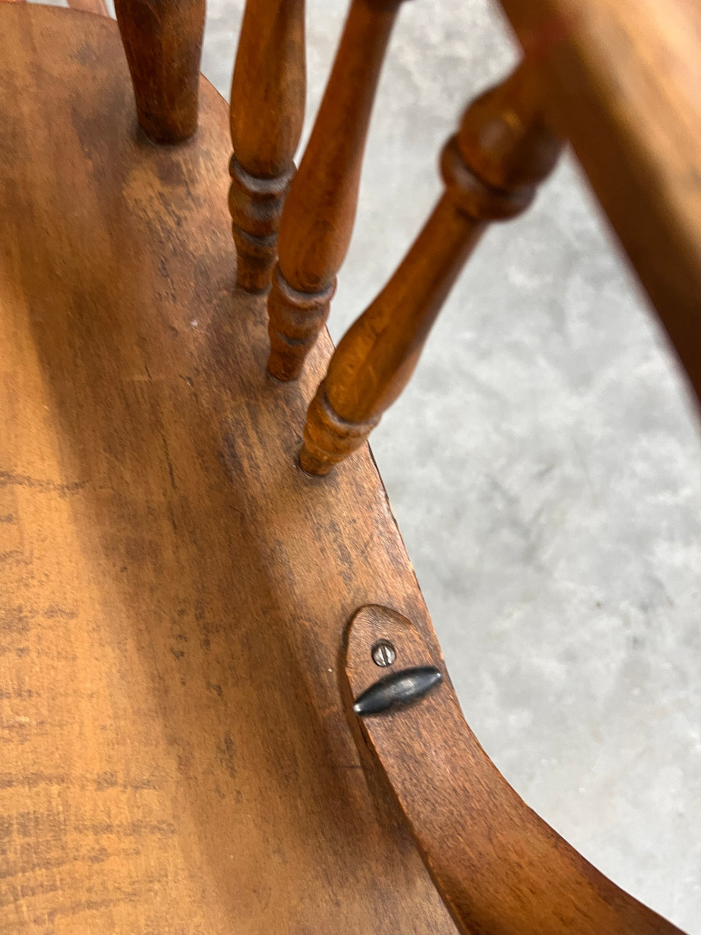 Antique Oak Spindle Back Rocking Chair – Colonial Revival Style, Early 1900s