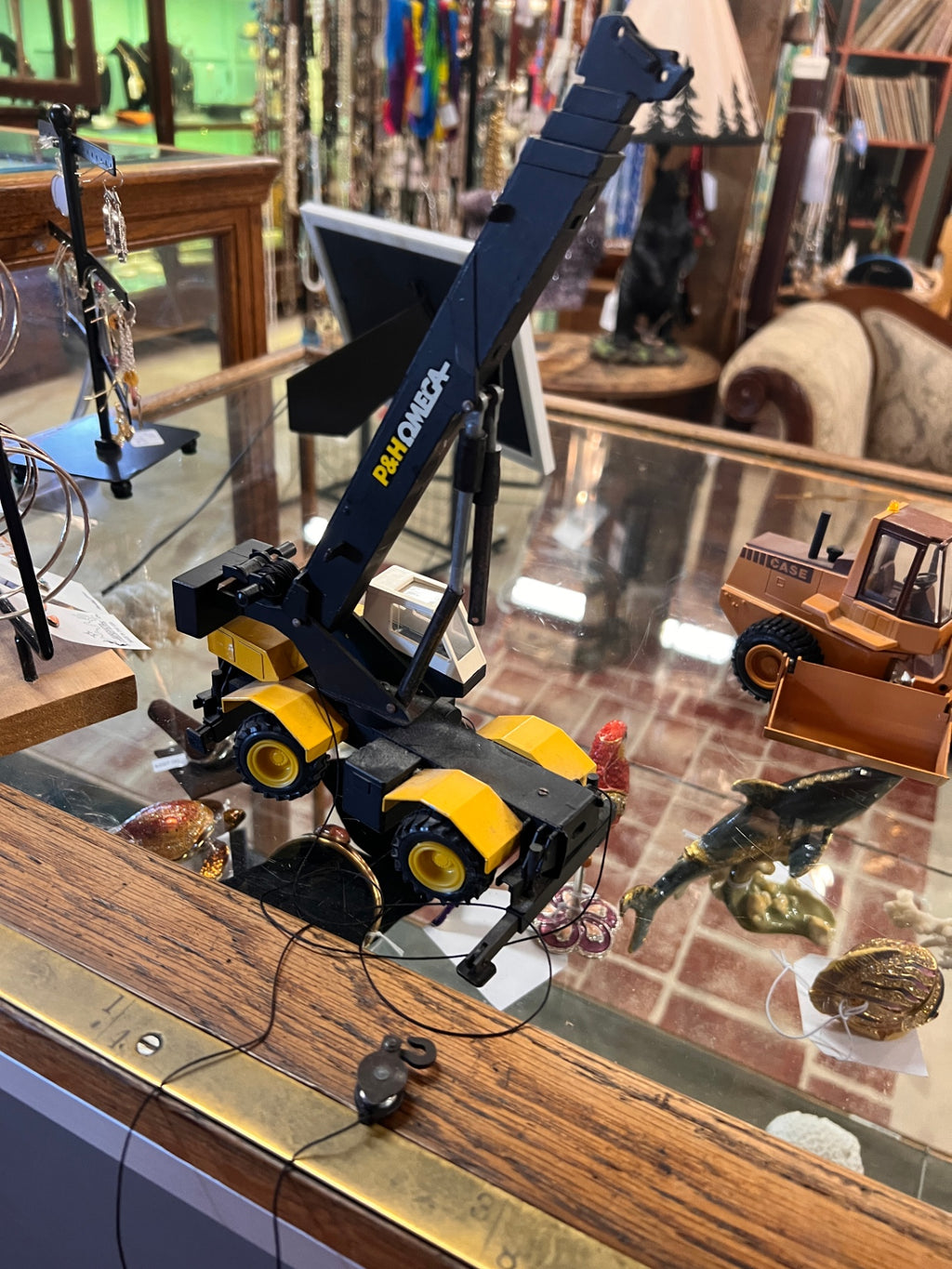 Vintage P&H Omega Telescopic Mobile Crane Diecast Construction Model – Incomplete Parts or Repair