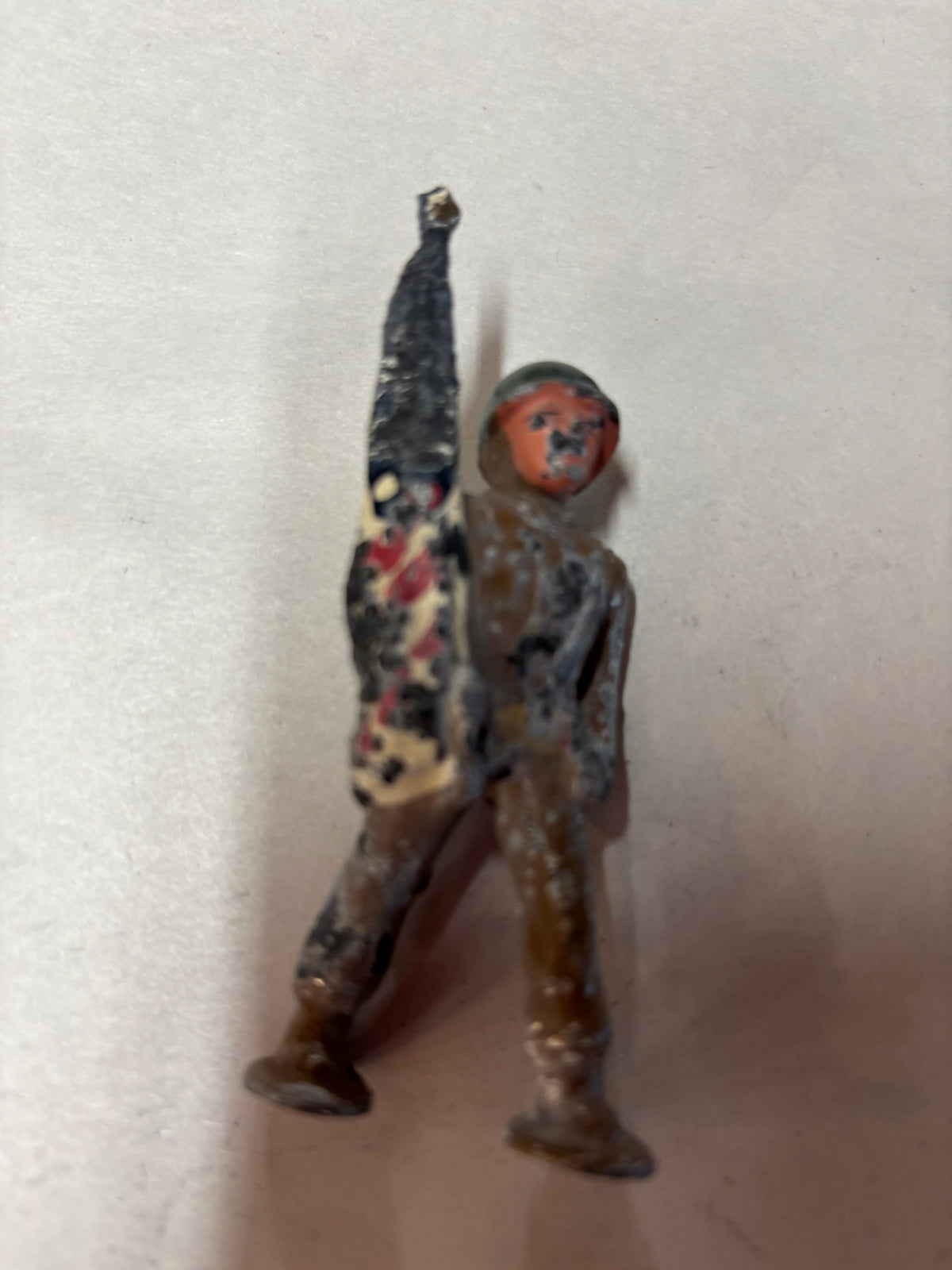 Barclay Manoil Lead Soldier Podfoot Army Flag Bearer, 1950's