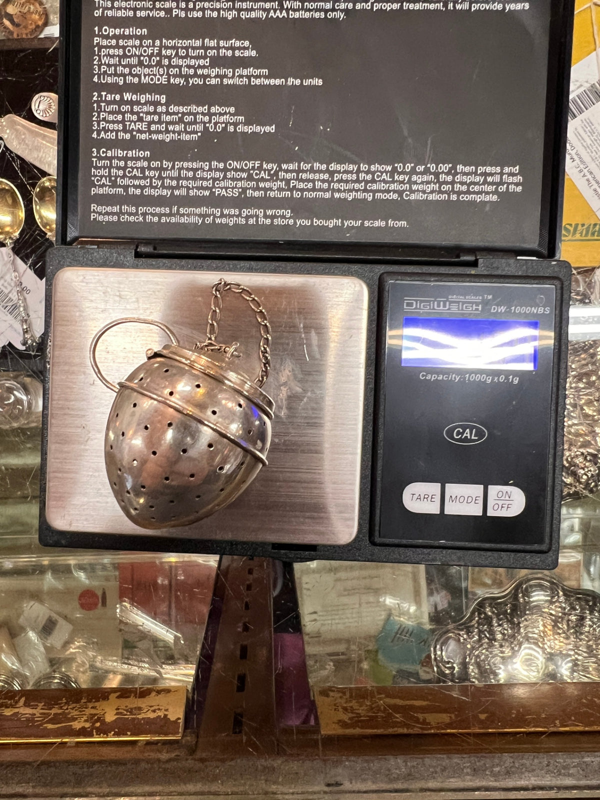 Vintage Sterling Silver Egg-Shaped Tea Infuser Ball with Chain – 15.4 Grams