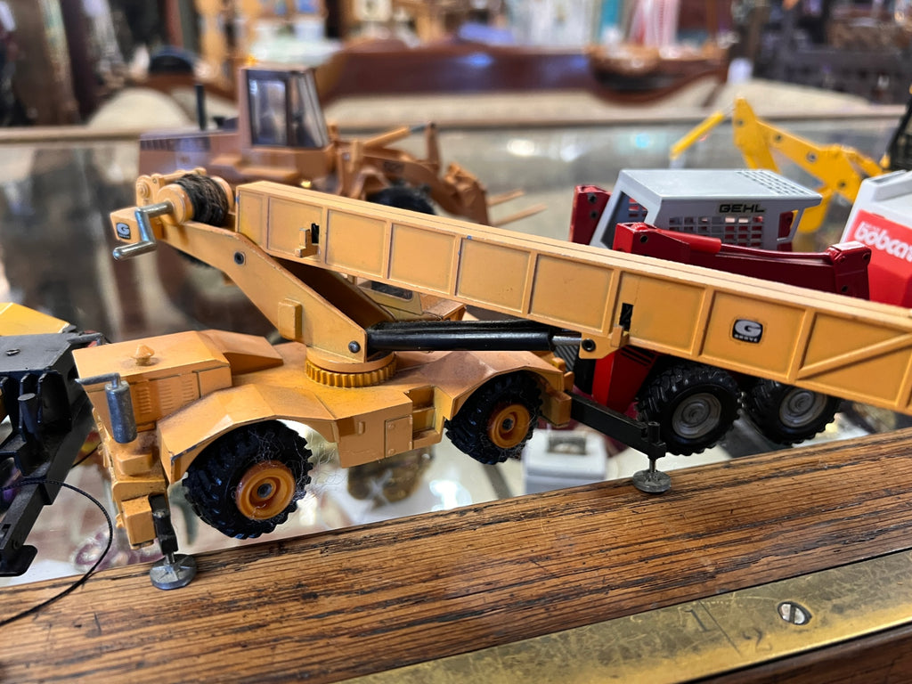 Vintage NZG Grove Mobile Crane Diecast Model No. 149 – 1:55 Scale – West Germany – Parts or Repair