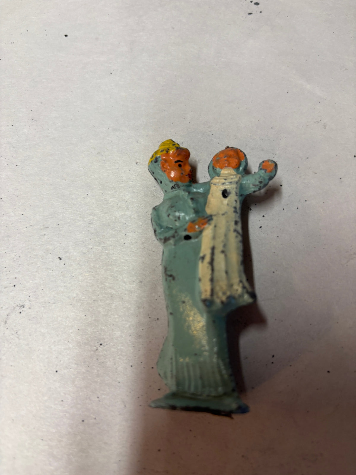 Vintage Barclay-Manoil Lead Lady Holding Baby, 3” Tall, #41 Of 20, Cracked