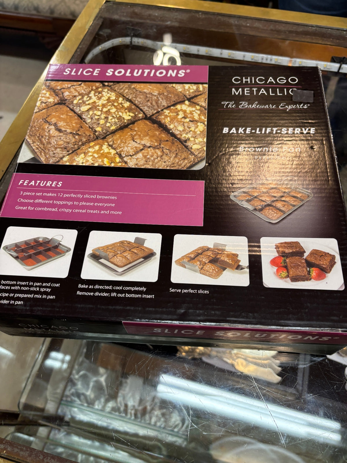 Chicago Metallic Slice Solutions Brownie Pan 9x9 Bake Lift Serve Divider