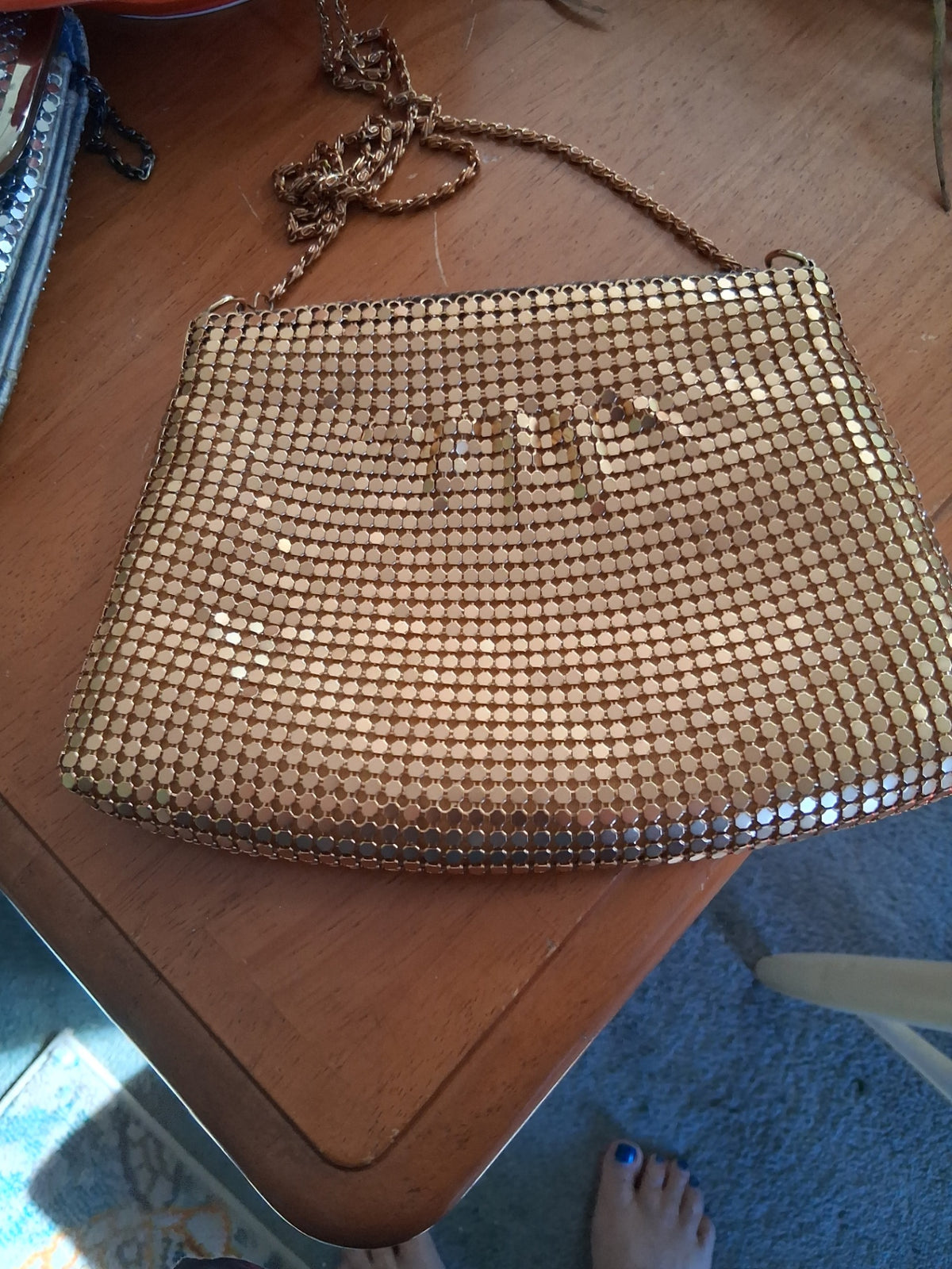 Gold mesh purse dsc