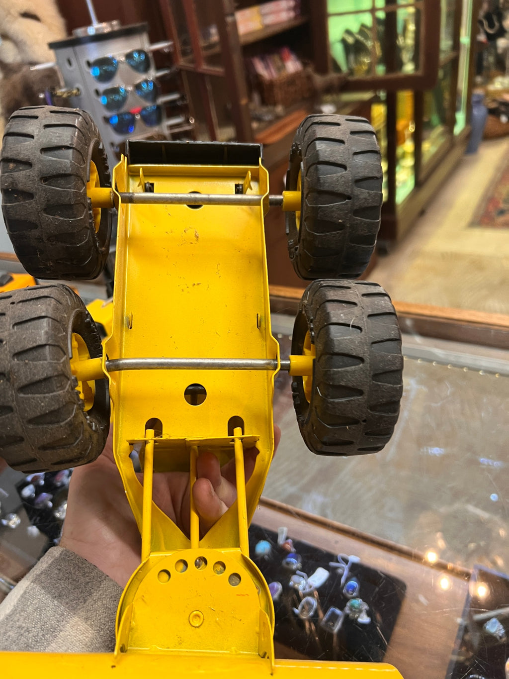 Vintage Tonka Yellow Metal Road Grader – Six-Wheel Construction Equipment Toy
