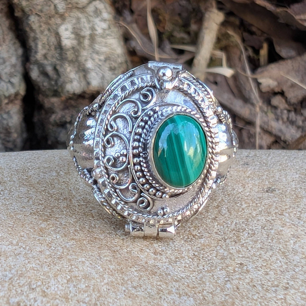 Medieval Eye - Gemstone Poison Box Locket Ring in Sterling Silver: Tiger Eye / 7