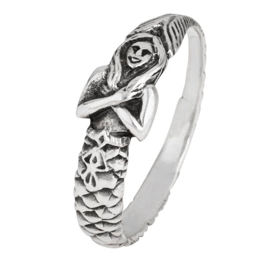 Back Dive Sterling Silver Ring: Sterling Silver / 7 / Nautical