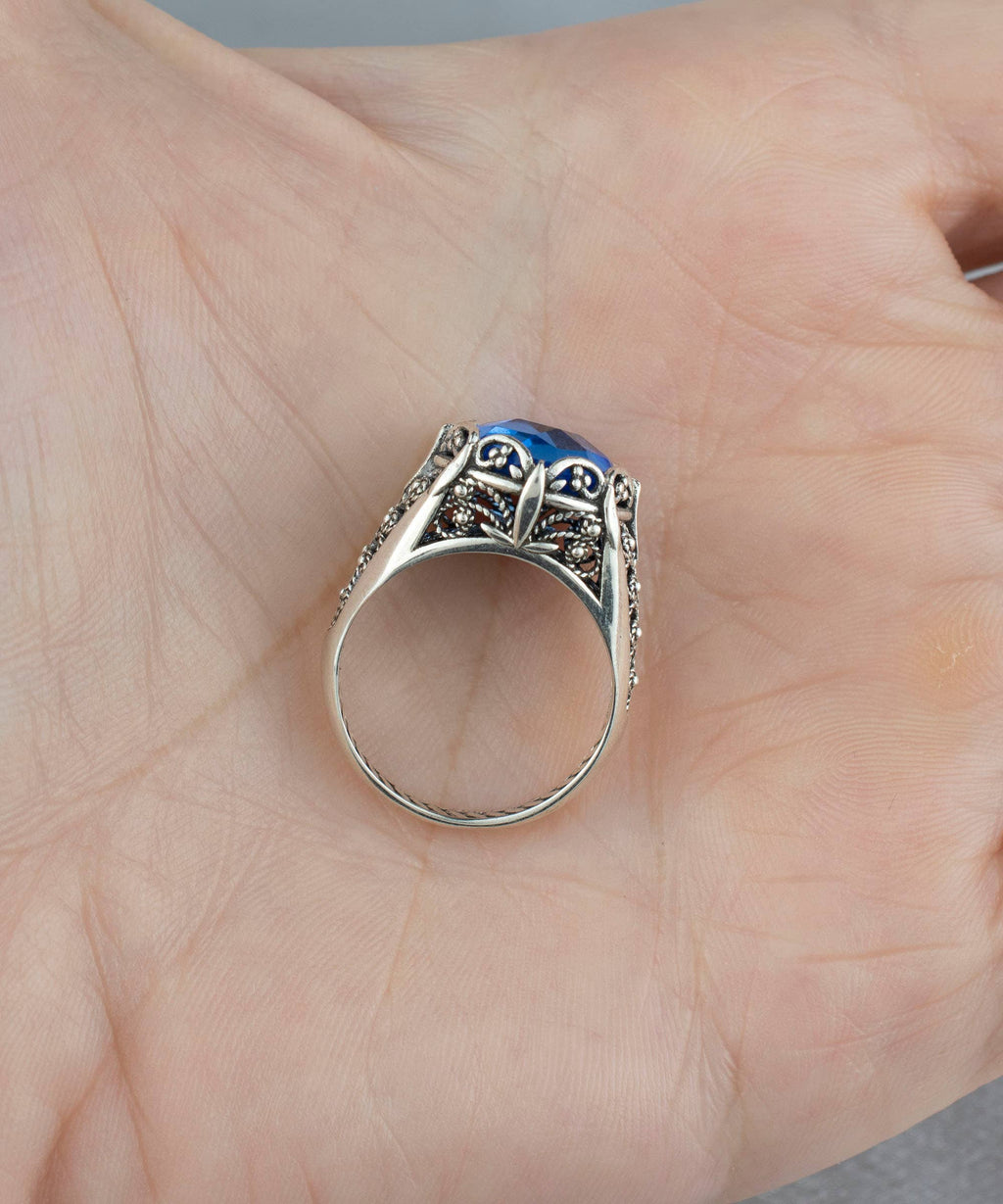 Art Blue Quartz Gemstone Women Silver Ring: 7