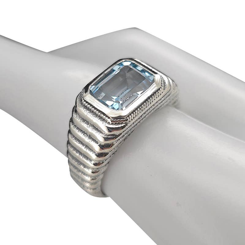Faceted Blue Topaz Sterling Silver Ring: 7