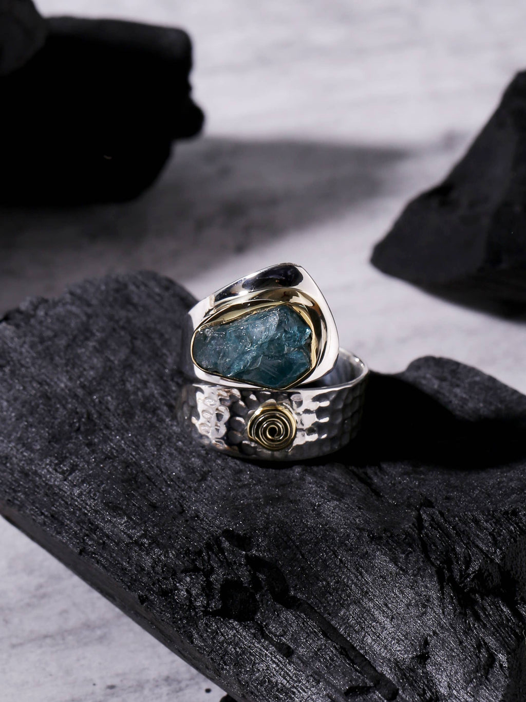 Raw Neon Apatite 925 Sterling Silver Brass Stylish Ring: 8