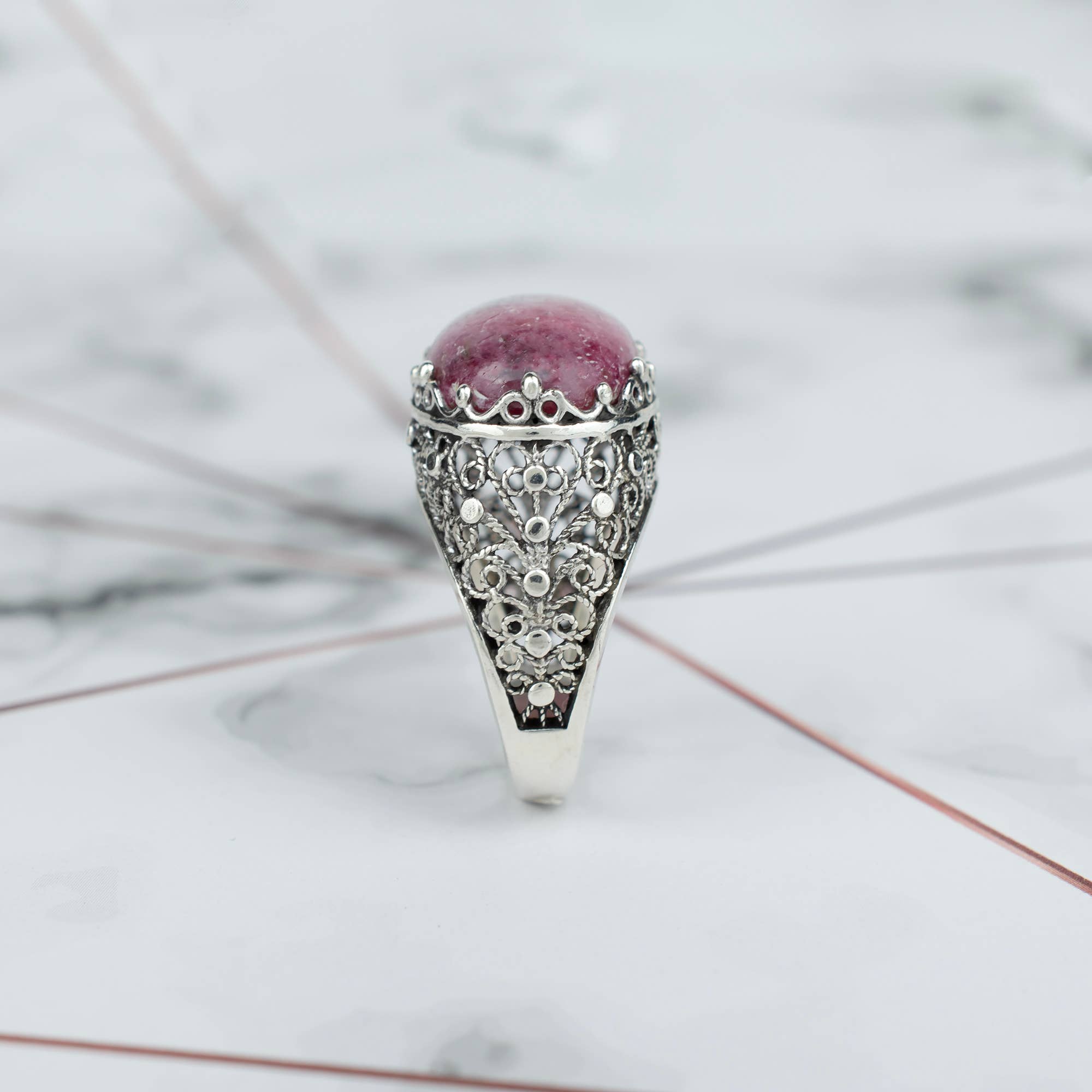 Art Rhodonite Gemstone Woman Sterling Silver Dome Ring: Rhodonite / 7