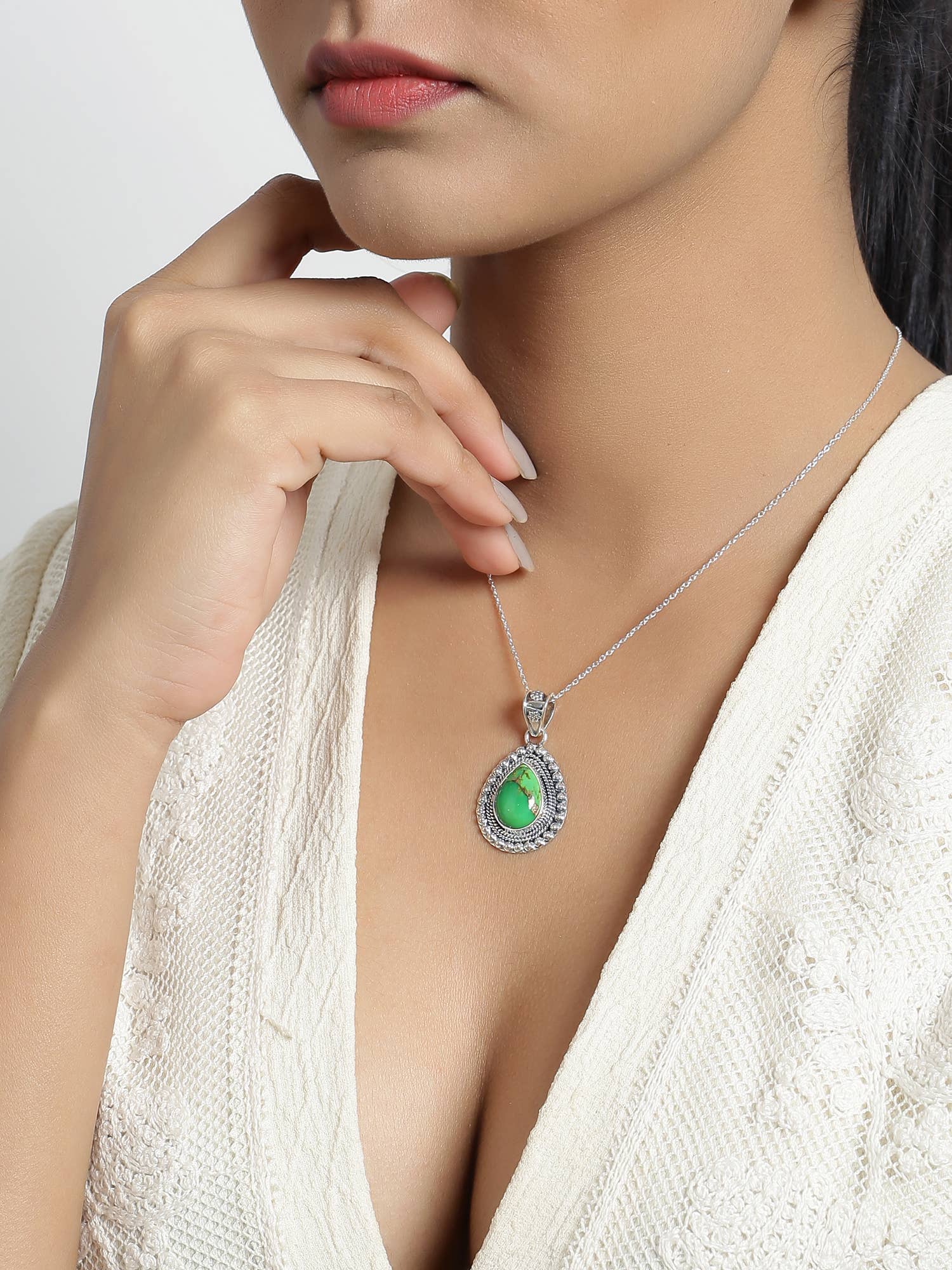 Green Copper Turquoise 925 Sterling Silver Chain Pendant