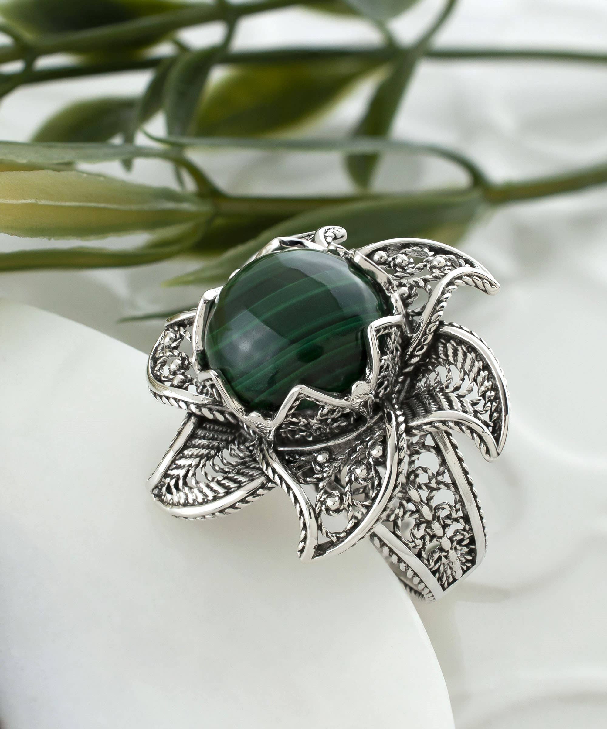Art Lotus Flower Malachite Gemstone Women Silver Ring: 7