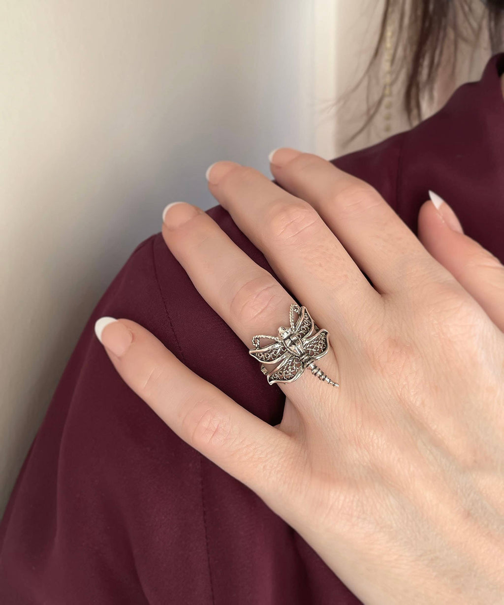 Art Dragonfly Figured Women Silver Ring: No Gemstone / 7