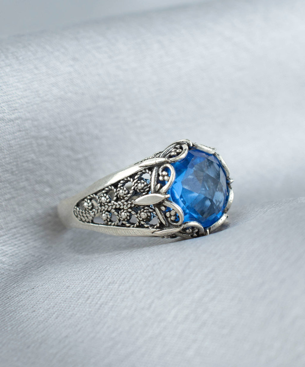 Art Blue Quartz Gemstone Women Silver Ring: 7