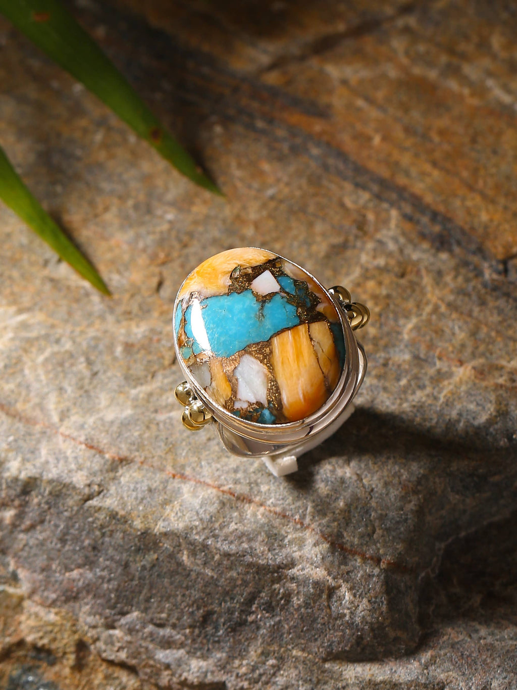 925 Sterling Silver & Brass Oyster Turquoise Statement Ring: 7
