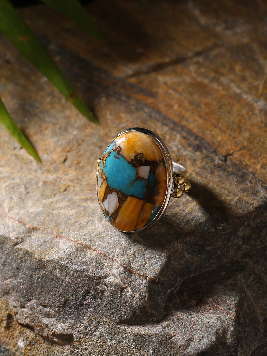 925 Sterling Silver & Brass Oyster Turquoise Statement Ring: 7