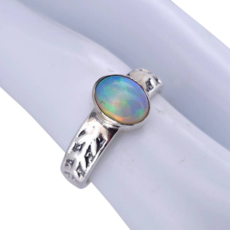 Opal 925 Silver Ring: 7