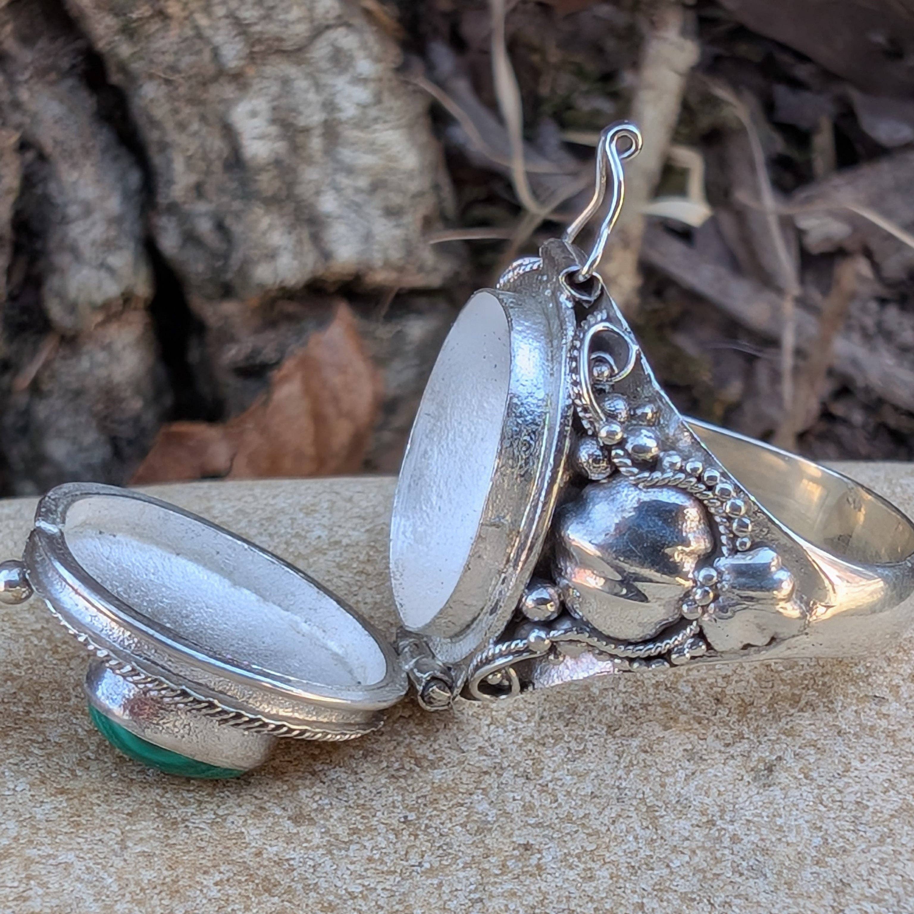 Medieval Eye - Gemstone Poison Box Locket Ring in Sterling Silver: Tiger Eye / 7